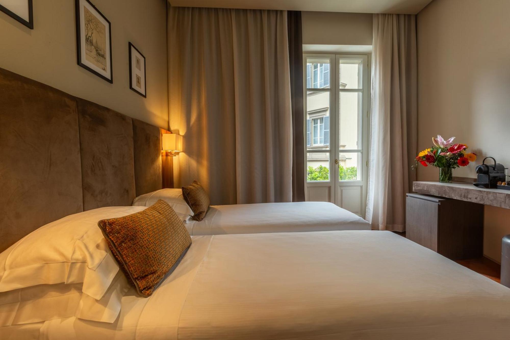Deluxe Doppel-/Zweibettzimmer mit Balkon