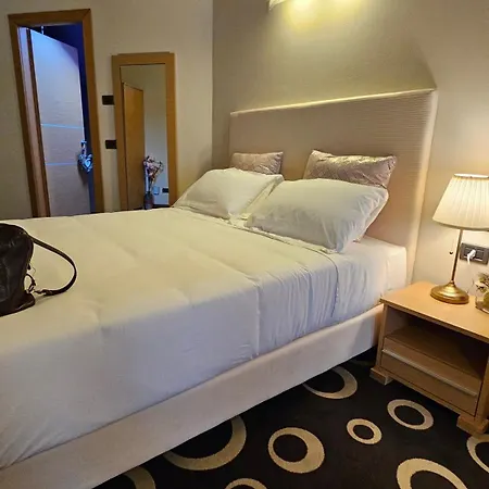 Select Executive Residence-2